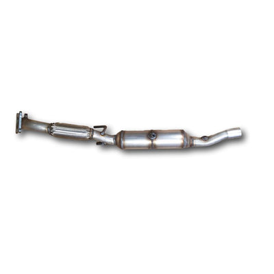 Volkswagen Jetta 2004-2005 2.0L 4bolt , 2 sensor Catalytic Converter