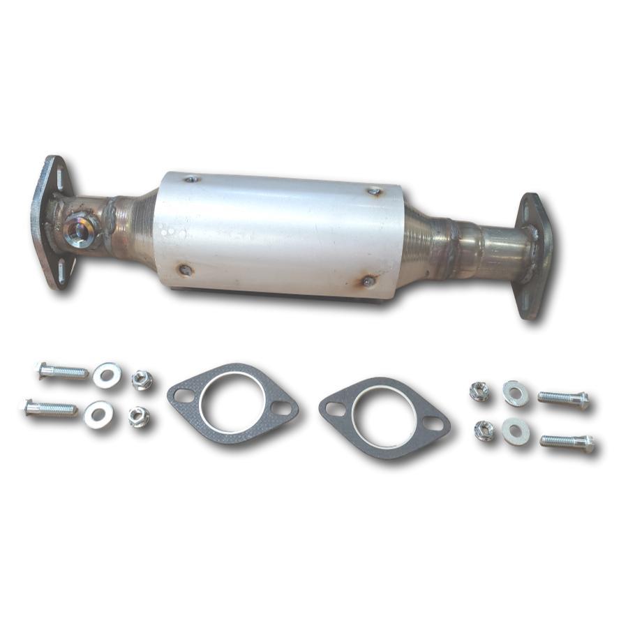 Mitsubishi Outlander 03-06 catalytic converter 2.4L 4cyl REAR